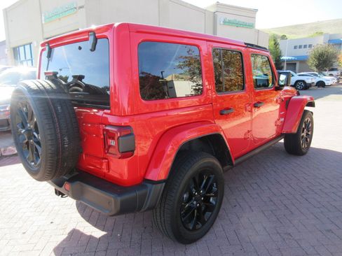 Used 2021 Jeep Wrangler Unlimited Sahara w/ Cold Weather Group image 61
