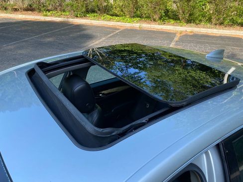 Used 2019 Cadillac CTS Luxury RWD image 42