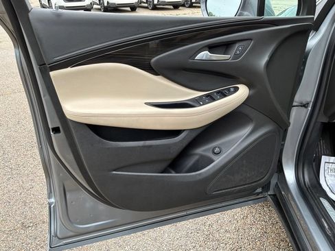 Used 2020 Buick Envision Preferred AWD/4WD image 11
