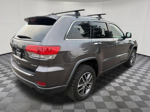 Used 2017 Jeep Grand Cherokee Limited AWD/4WD image 8
