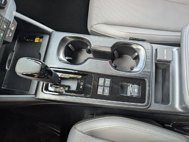 New 2026 Subaru Outback Limited XT AWD/4WD image 14