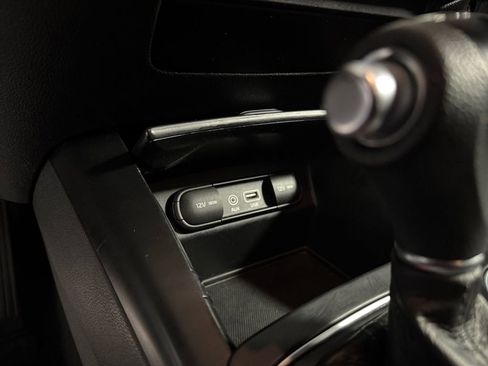 Used 2016 Kia Sorento L image 30