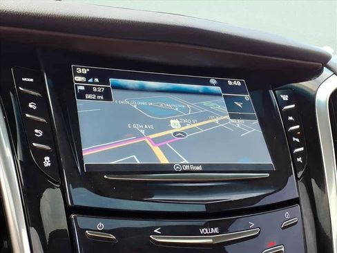 Used 2019 Cadillac Escalade Premium Luxury image 18