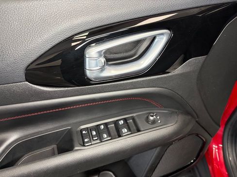 Used 2023 Jeep Compass Trailhawk image 15