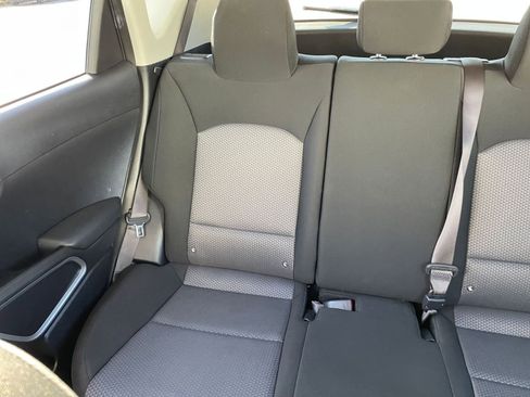 Used 2025 Kia Soul LX w/ LX Technology Package image 37