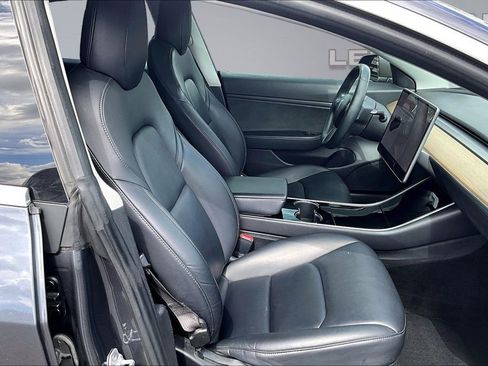 Used 2018 Tesla Model 3 Long Range AWD/4WD image 6