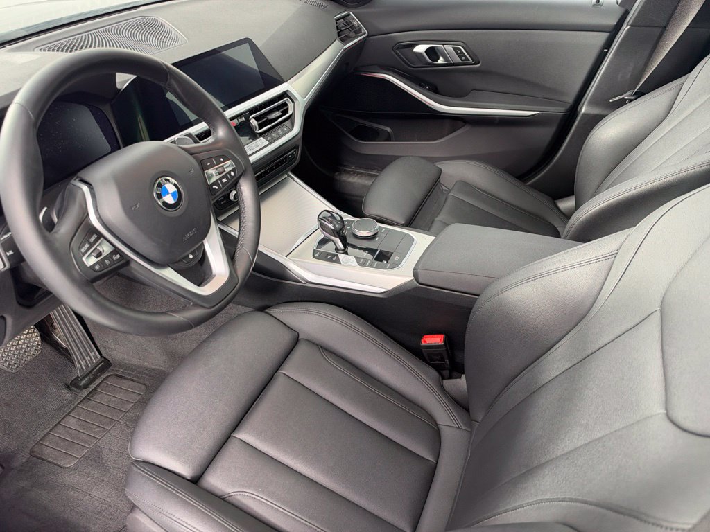 Used 2020 BMW 330i xDrive Sedan w/ Convenience Package AWD/4WD image 10