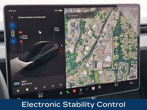 Used 2026 Tesla Model Y 2WD image 14