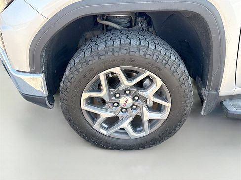 Used 2022 GMC Sierra 1500 SLT w/ SLT Premium Plus Package image 32