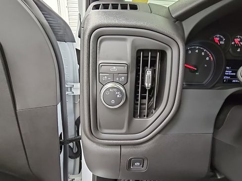 Used 2024 GMC Sierra 1500 Pro w/ Pro Value Package image 21