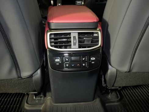 Used 2023 Lexus RX 500h F Sport w/ Accessory Package (2T) AWD/4WD image 33