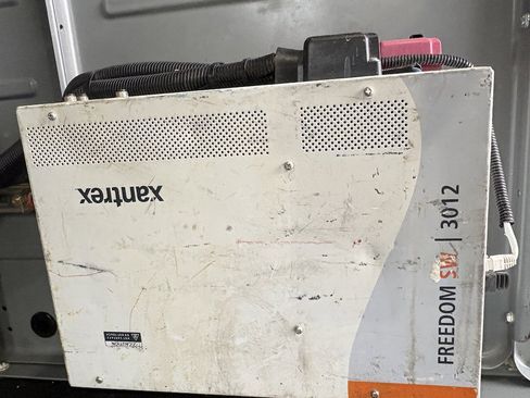 Used 2016 Ford Transit 250 130 Low Roof image 26