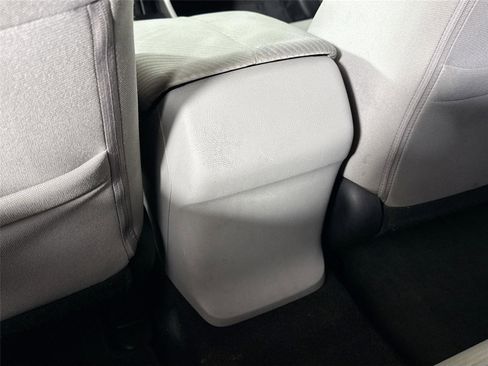 Used 2015 Honda Accord LX image 32