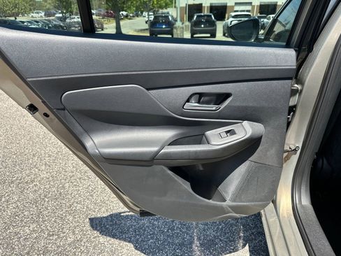 New 2026 Nissan Sentra SV w/ SV Convenience Package FWD image 19