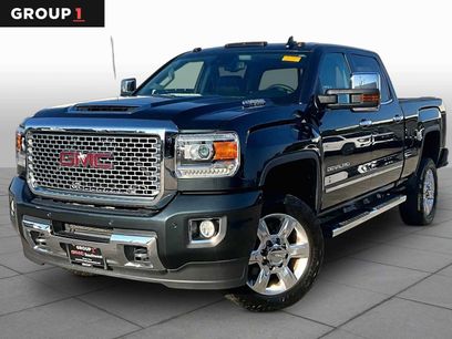 Used 2017 GMC Sierra 2500 Denali w/ Duramax Plus Package
