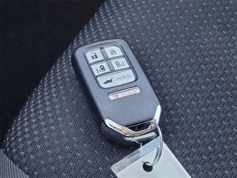 Used 2022 Honda HR-V EX image 33