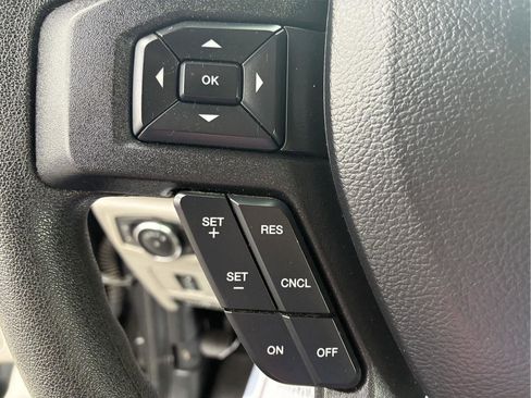 Used 2020 Ford F250 XLT w/ XLT Premium Package image 18