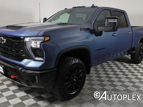 Used 2025 Chevrolet Silverado 2500 LTZ w/ Trail Boss Package image 11