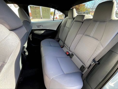 Used 2023 Toyota Corolla SE FWD image 30