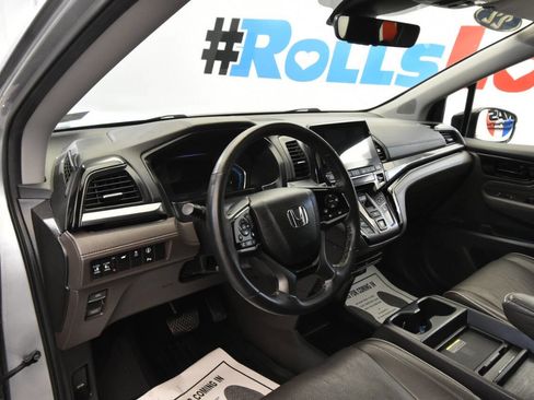 Used 2022 Honda Odyssey Elite image 12