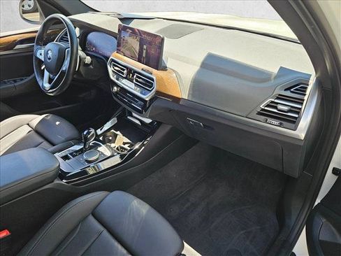 Used 2023 BMW X3 sDrive30i w/ Premium Package w/ZPA RWD image 19