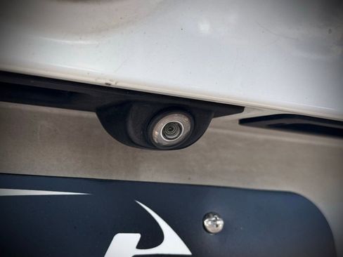 Used 2018 BMW X1 sDrive28i image 11