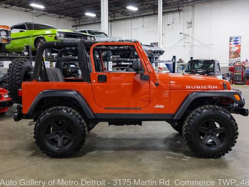 Used 2005 Jeep Wrangler Rubicon AWD/4WD image 9