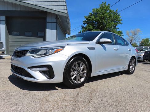 Used 2020 Kia Optima LX FWD image 4