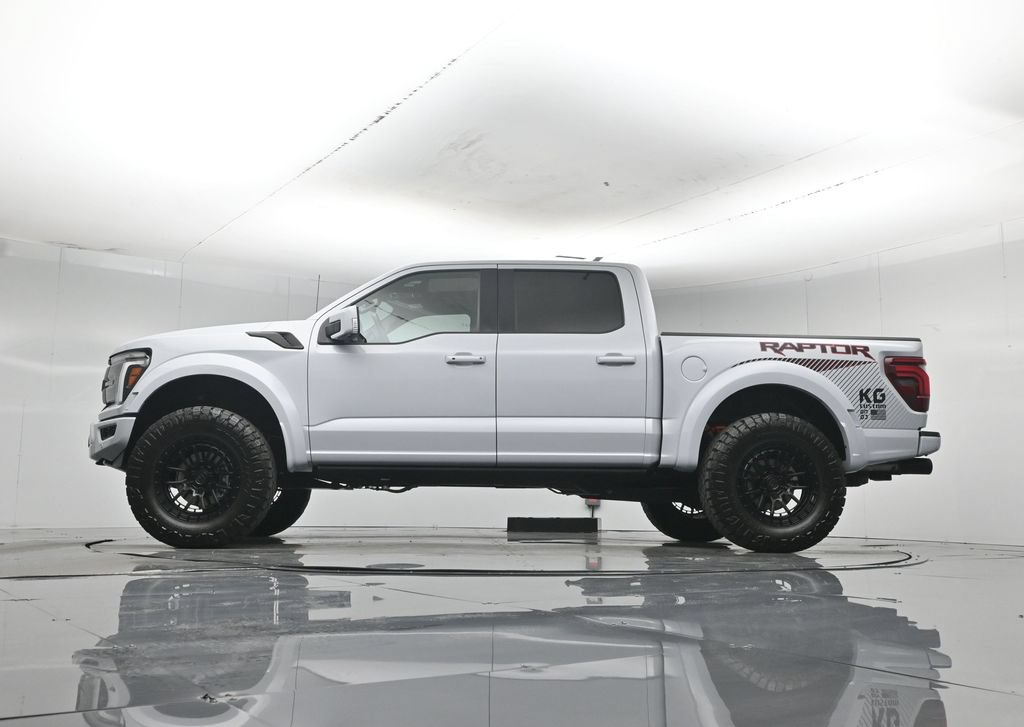 Used 2025 Ford F150 Raptor AWD/4WD image 51