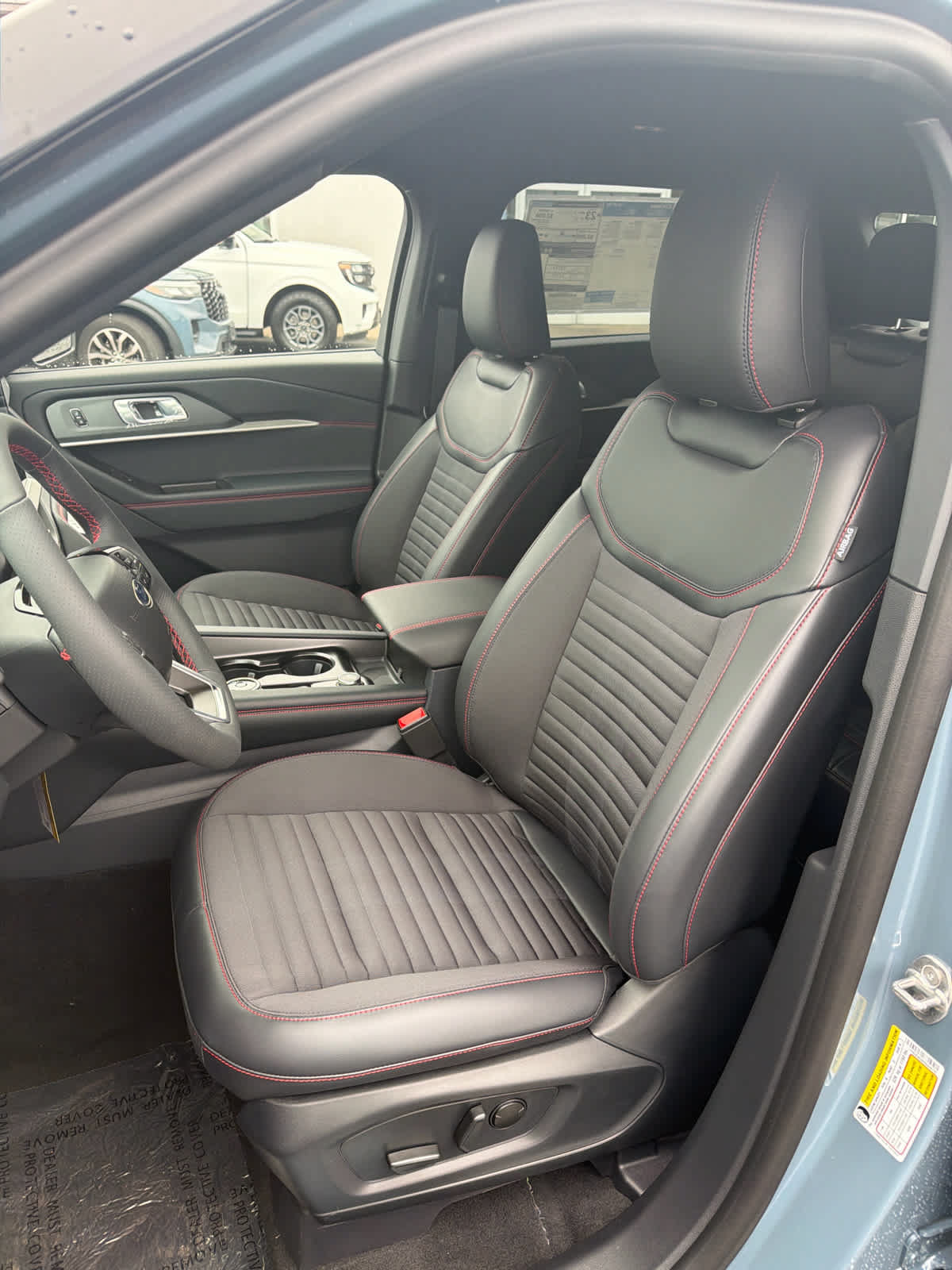 New 2027 Ford Explorer ST-Line AWD/4WD image 10