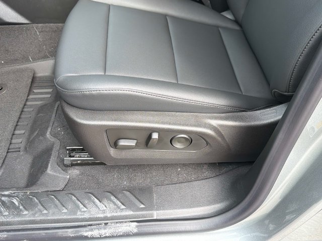 New 2026 Chevrolet Colorado LT w/ LT Convenience Package AWD/4WD image 20
