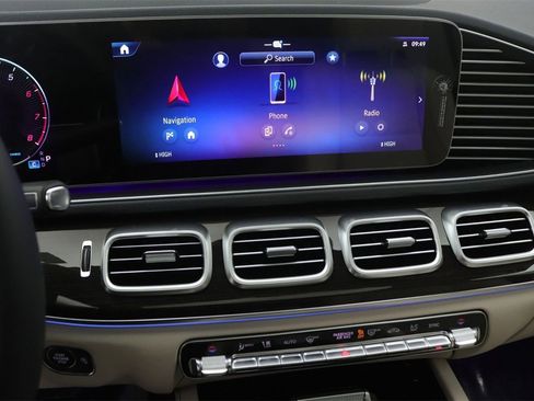 New 2026 Mercedes-Benz GLE 450 4MATIC image 6