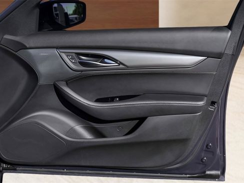 Certified 2025 Cadillac CT5 Premium Luxury image 31