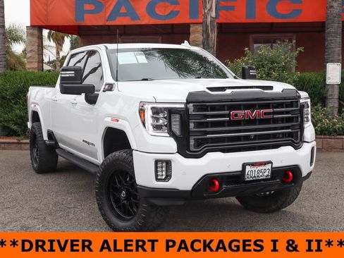 Used 2022 GMC Sierra 2500 AT4 w/ AT4 Premium Plus Package AWD/4WD image 2