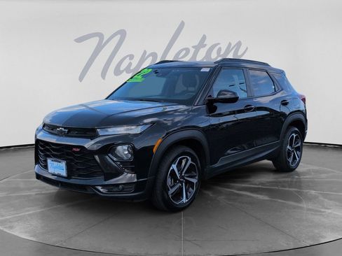 Used 2022 Chevrolet TrailBlazer RS FWD image 1