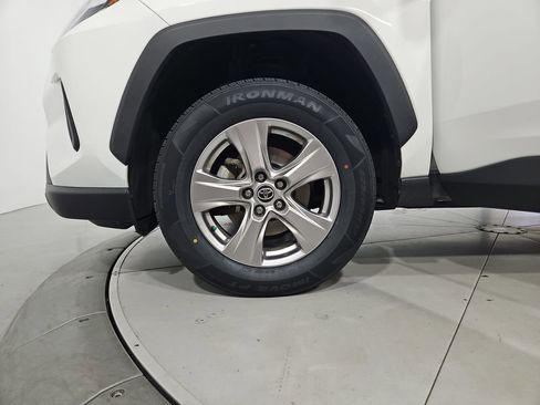 Used 2023 Toyota RAV4 XLE w/ Convenience Package FWD image 27