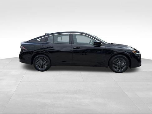 New 2026 Nissan Sentra SV w/ Floor Mat Package FWD image 9