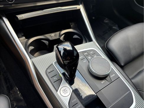 Used 2022 BMW M340i RWD image 40