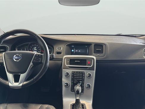 Used 2017 Volvo S60 T5 Dynamic w/ Protection Package image 11