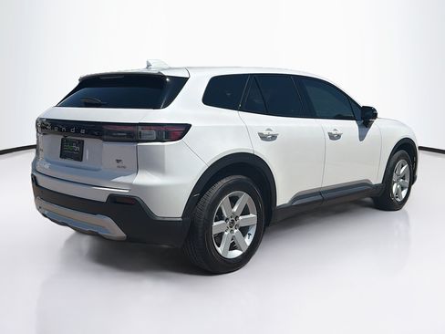 Used 2024 Honda Prologue EX image 9