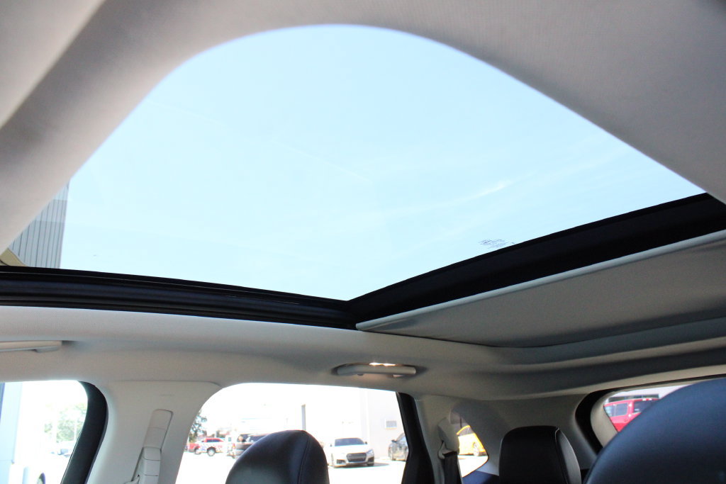 Used 2015 Ford Edge SEL w/ Equipment Group 201A AWD/4WD image 5