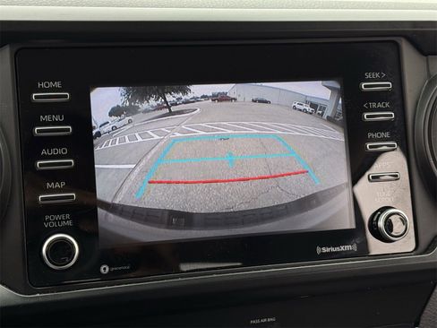 Used 2020 Toyota Tacoma SR image 16