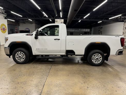 Used 2021 GMC Sierra 2500 2500HD w/ Convenience Package image 4