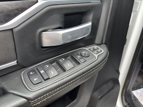 Used 2024 RAM 2500 Big Horn image 19