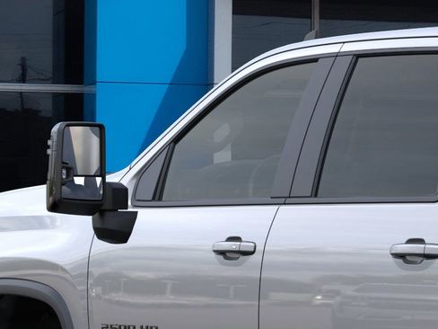 New 2026 Chevrolet Silverado 2500 LT image 12