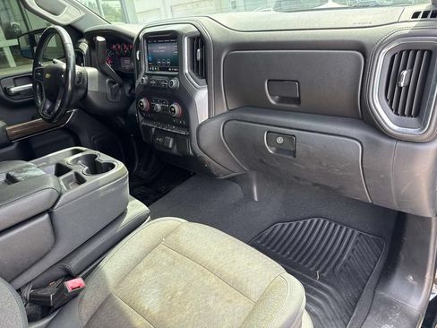 Used 2019 Chevrolet Silverado 1500 LT w/ Texas Edition RWD image 13