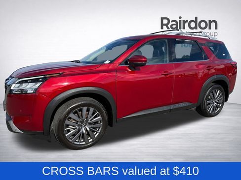Used 2024 Nissan Pathfinder SL w/ SL Premium Package AWD/4WD image 3