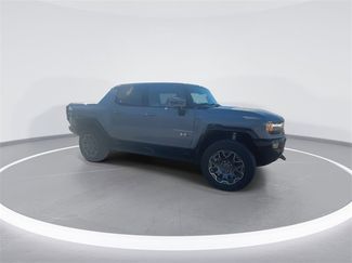 New 2025 GMC Hummer EV 3X video 2