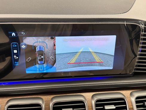 Certified 2025 Mercedes-Benz GLE 350 4MATIC image 18