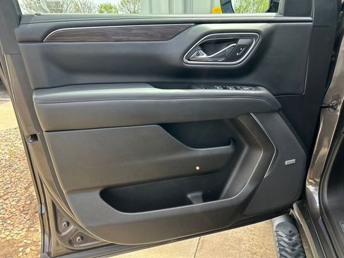 Certified 2021 Chevrolet Tahoe Z71 w/ Luxury Package image 24